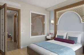 J'adore Deluxe Hotel & Spa