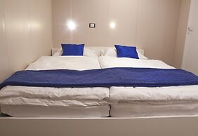 Botel Marina - Hostel