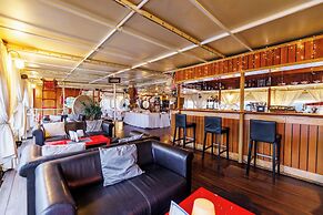 Botel Marina - Hostel