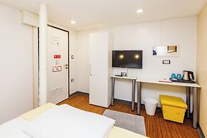 Botel Marina - Hostel