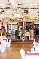 Botel Marina - Hostel