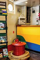 Botel Marina - Hostel