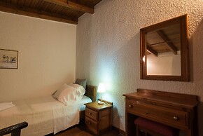 Proimos Maisonnettes