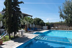 Proimos Maisonnettes