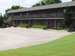 Cedar Glade Resort