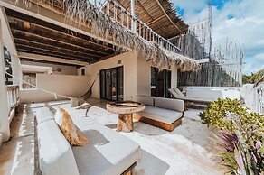 Dune Boutique Hotel located at the party zone