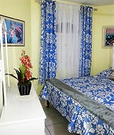 Private 2 Bedroom Beachfront Penthouse Condo Ocho Rios, Jamaica