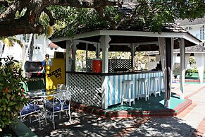 Private 2 Bedroom Beachfront Penthouse Condo Ocho Rios, Jamaica