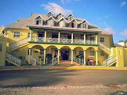 Private 2 Bedroom Beachfront Penthouse Condo Ocho Rios, Jamaica