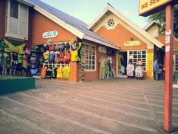 Private 2 Bedroom Beachfront Penthouse Condo Ocho Rios, Jamaica