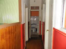 Hostal Tricontinental