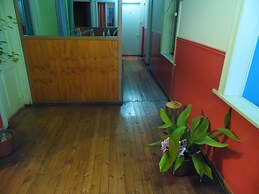 Hostal Tricontinental