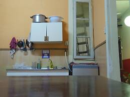 Hostal Tricontinental