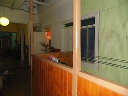 Hostal Tricontinental