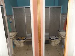 Hostal Tricontinental