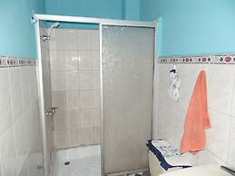 Hostal Tricontinental