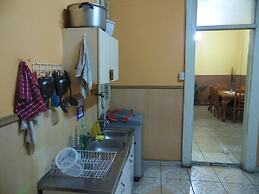 Hostal Tricontinental