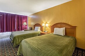 Rodeway Inn Denmark - Jackson