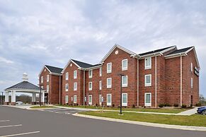 Appomattox Inn and Suites