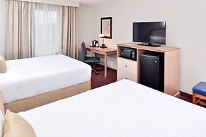 Appomattox Inn and Suites