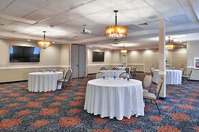 Appomattox Inn and Suites