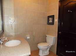 Planta Centro Bacolod Hotel & Residences