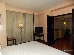 Planta Centro Bacolod Hotel & Residences