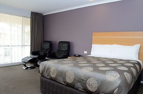 Sportsmans Motor Inn