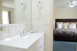 Sportsmans Motor Inn