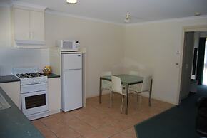 Sportsmans Motor Inn