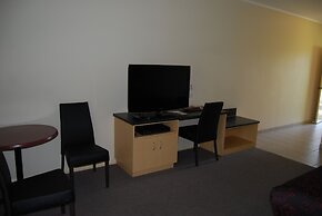 Sportsmans Motor Inn