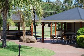 Sportsmans Motor Inn