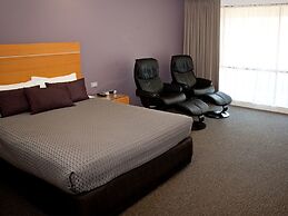 Sportsmans Motor Inn