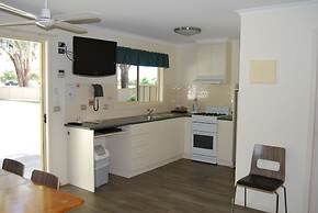 Sportsmans Motor Inn