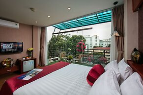 Hanoi Lotus Boutique Hotel