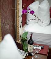 Hanoi Lotus Boutique Hotel