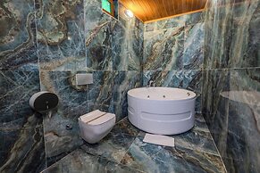 Kayatas Cave Suites