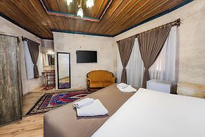 Kayatas Cave Suites
