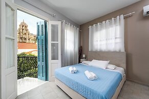 Maravelias Rooms