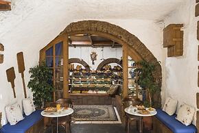 Koukos Rhodian Guesthouse - Adults Only