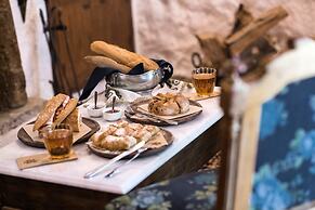 Koukos Rhodian Guesthouse - Adults Only