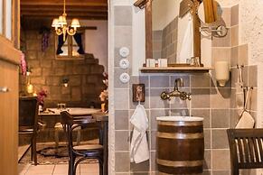 Koukos Rhodian Guesthouse - Adults Only