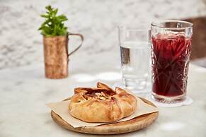 Koukos Rhodian Guesthouse - Adults Only