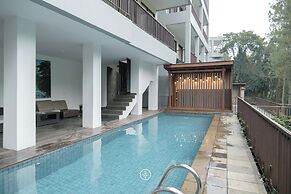 Tulip Hill View 5BR Villa With a Private Pool