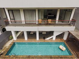 Tulip Hill View 5BR Villa With a Private Pool