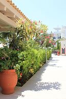 Sea Melody Beach Hotel & Apartments