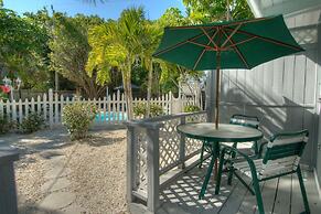 Seahorse Cottages on Sanibel - Adults Only