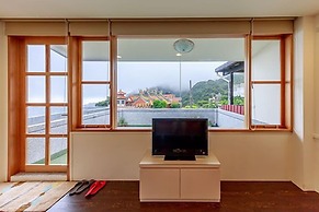 Light Dew Bed and Breakfast