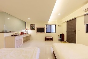 Light Dew Bed and Breakfast