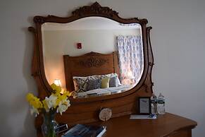 New Hampshire Mountain Inn